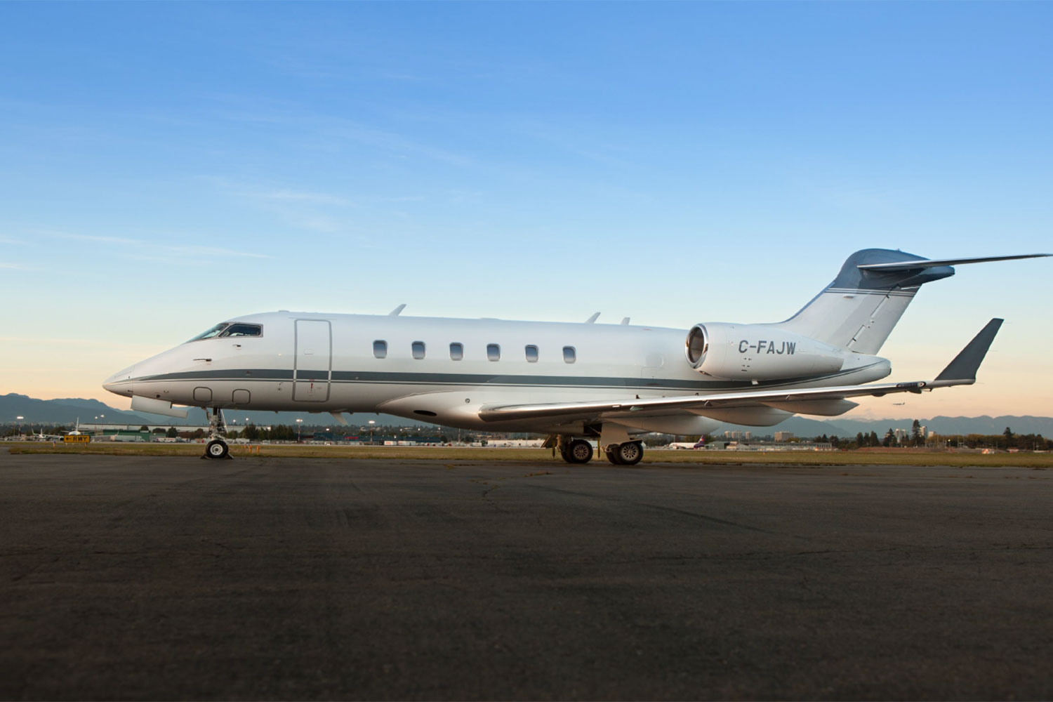 Baton Rouge Air Charter Fleet - Challenger 300 - BTR Air Charter